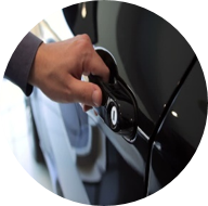 A Loja das Chaves é especialista na abertura de portas de tomas as macas automóveis, sem danos